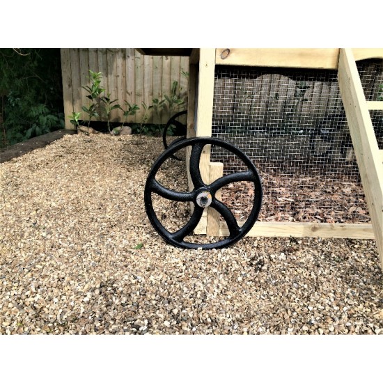 Acres Cottage Stroller With Run