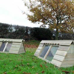 Cherry Broody Chicken Ark - Small