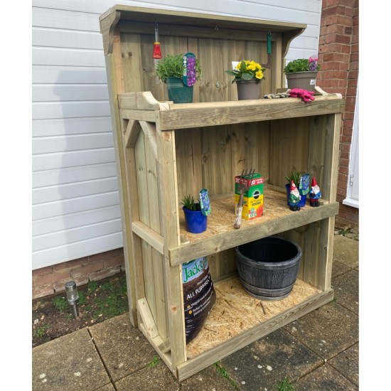 Evergreen Potting Station