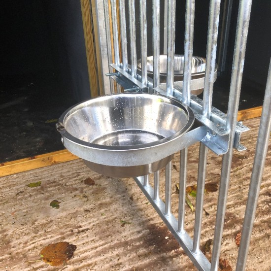 Single Dog Bowl With Holder Attachment To Bar Panel Single Dog Bowl With Holder Attachment To Bar Panel